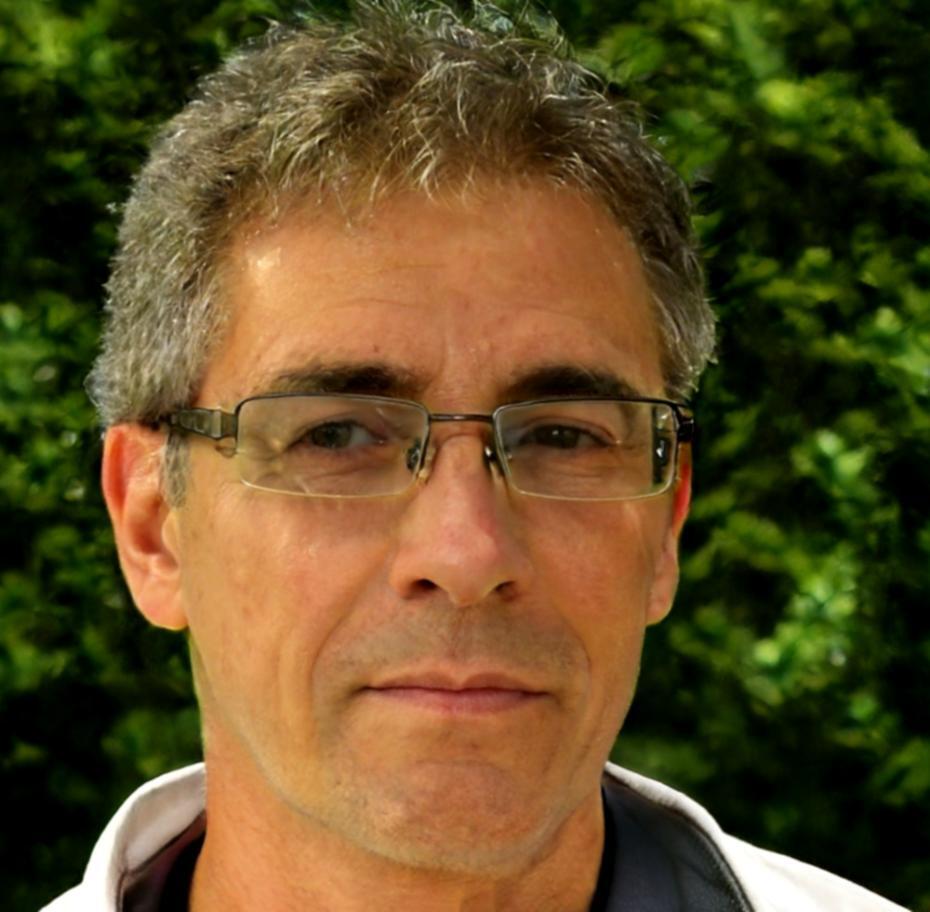 Finanzexperte Dr. Marcus Weber